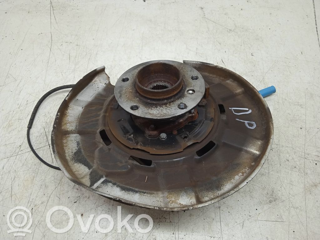 BMW X1 E84 Rear wheel hub 