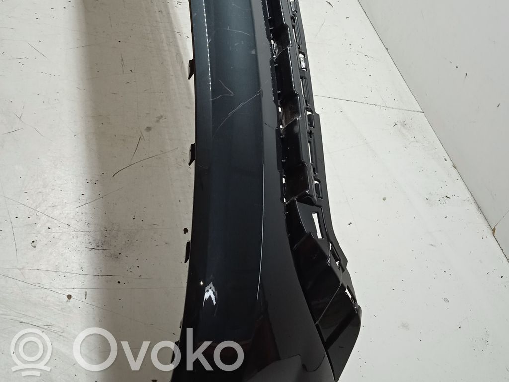 Audi Q2 - Moldura inferior del parachoques trasero 