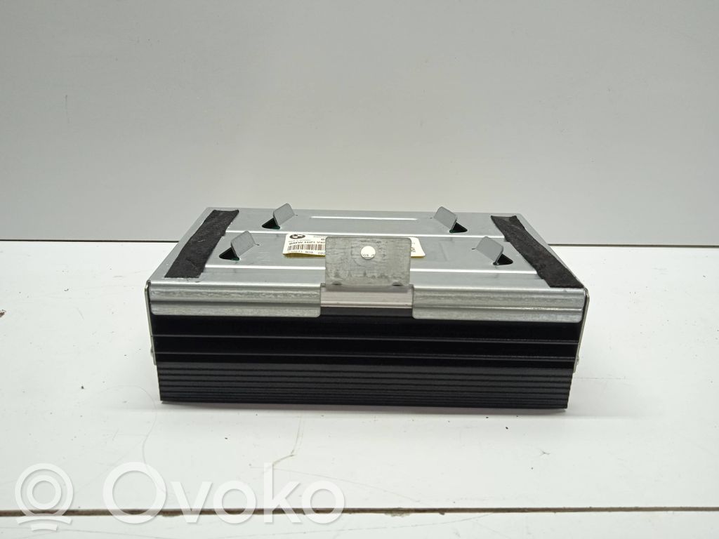 Sound amplifier   53227180,93332,9133913