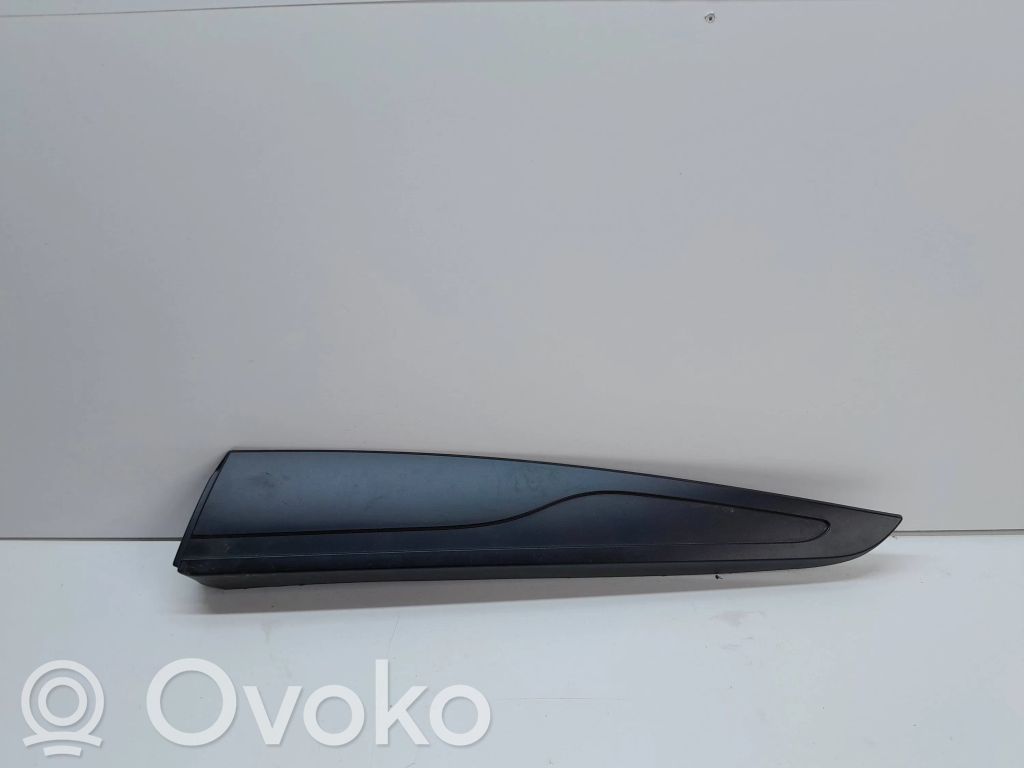 Renault Clio IV Rear door trim (molding) 