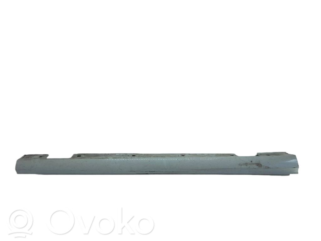 Suzuki Baleno IV Listón 