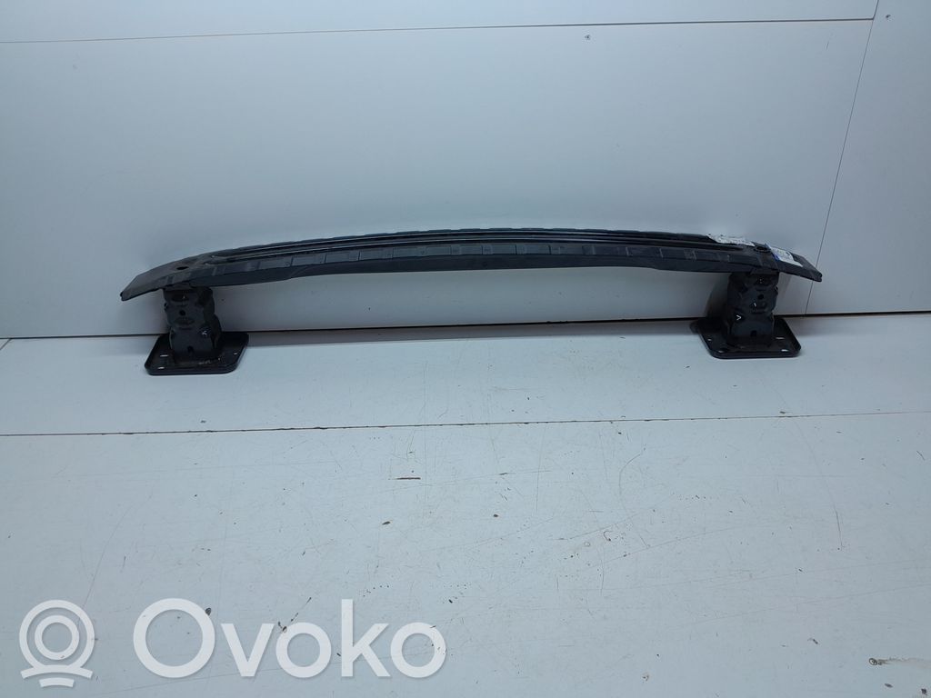 Ford Focus ST Aizmugurē bampera balka 