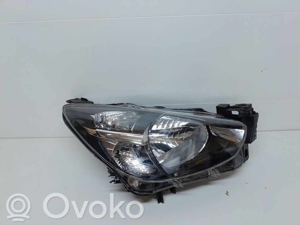 Mazda 2 Headlight/headlamp 