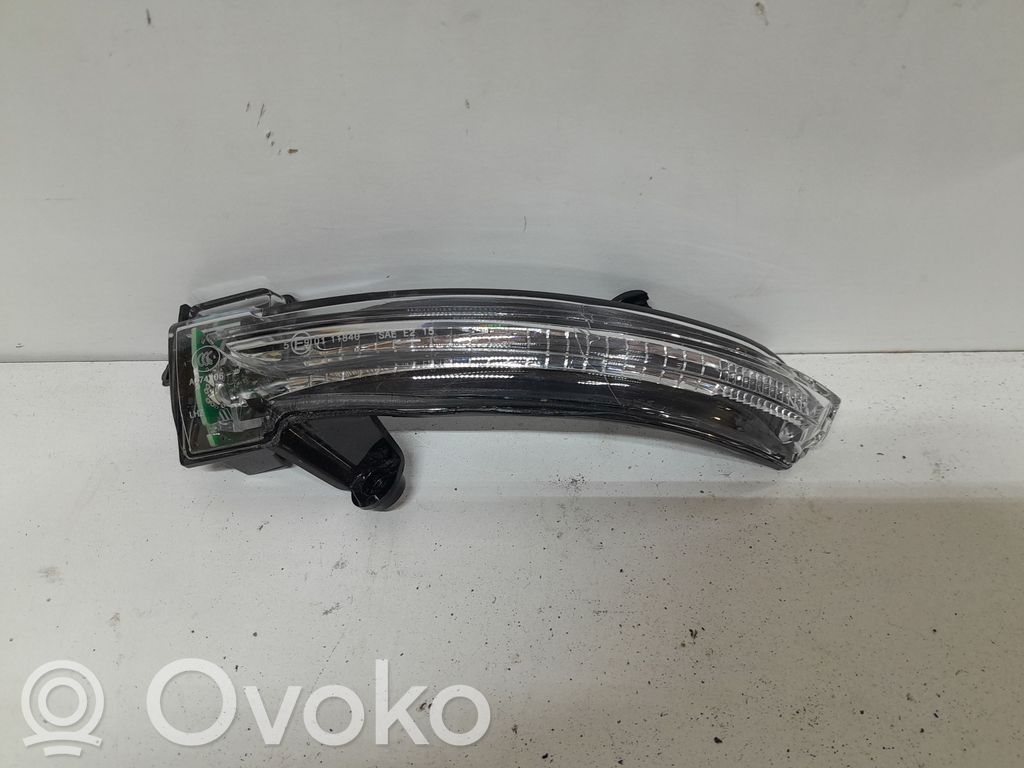 Renault Megane IV Mirror indicator light 