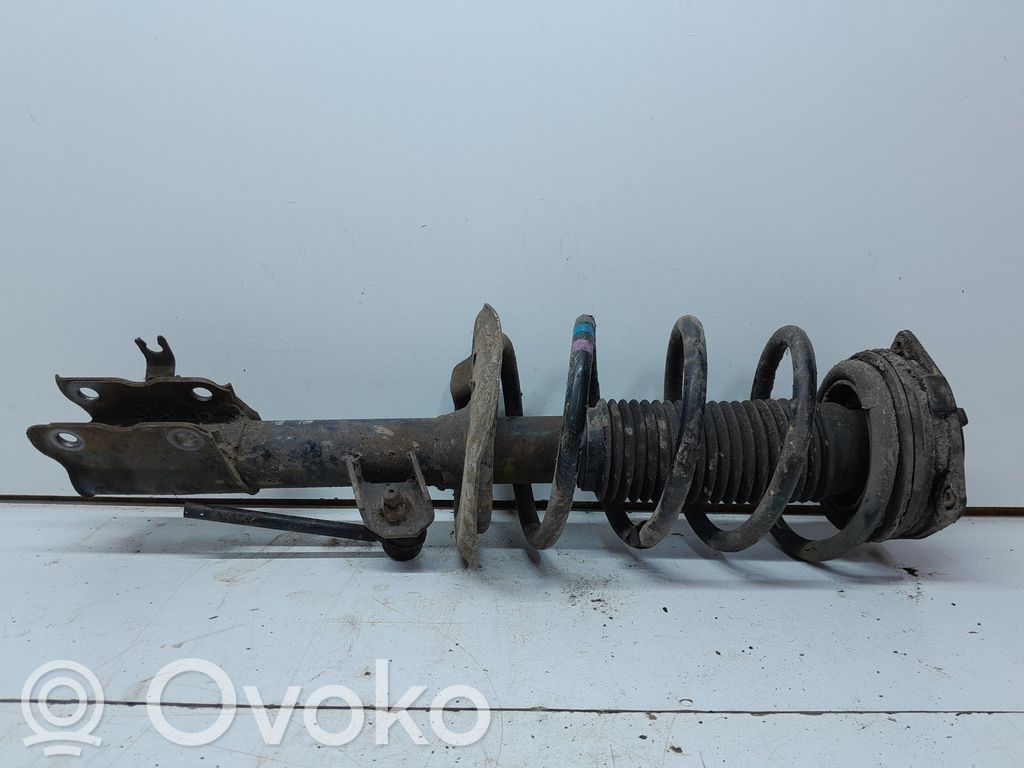 Nissan Qashqai Amortyzator osi przedniej ze sprężyną 