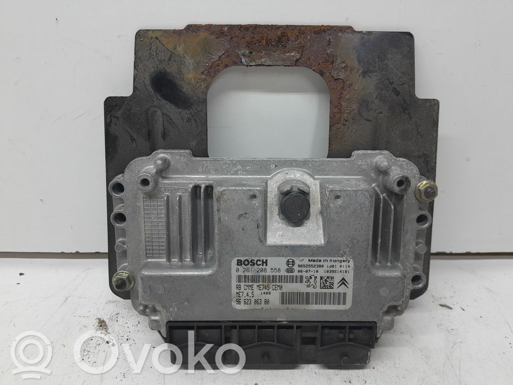 Peugeot 307 Engine control unit/module 