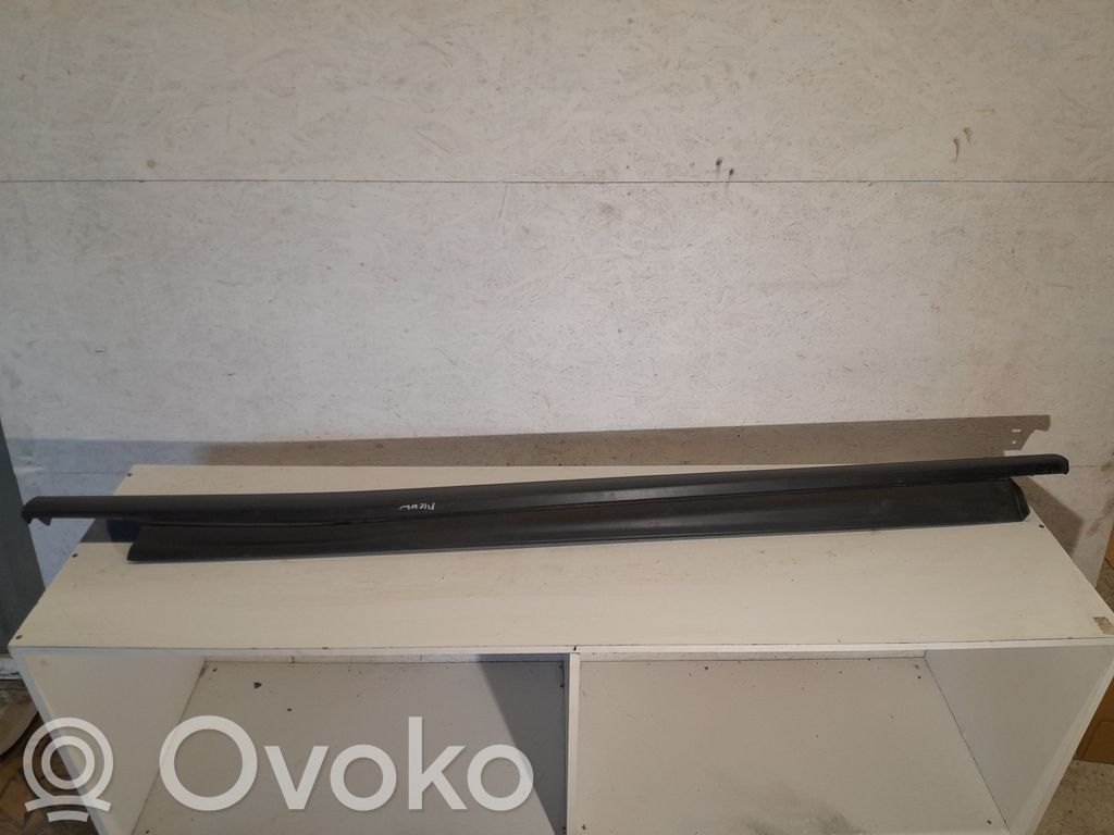 Ford Focus Slenkstis 