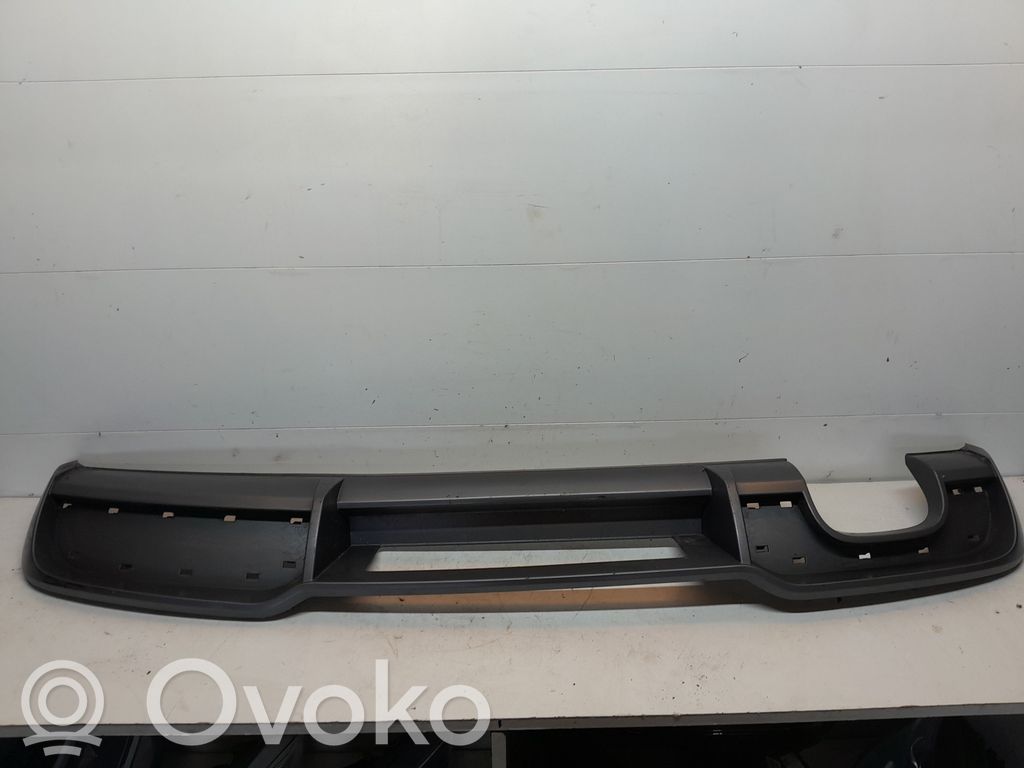 Audi A3 S3 8V Moldura inferior del parachoques trasero 