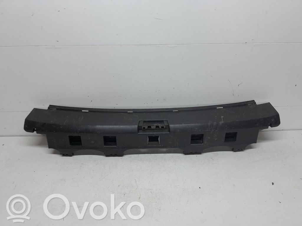 Volvo V60 Задняя укрепление бампера 