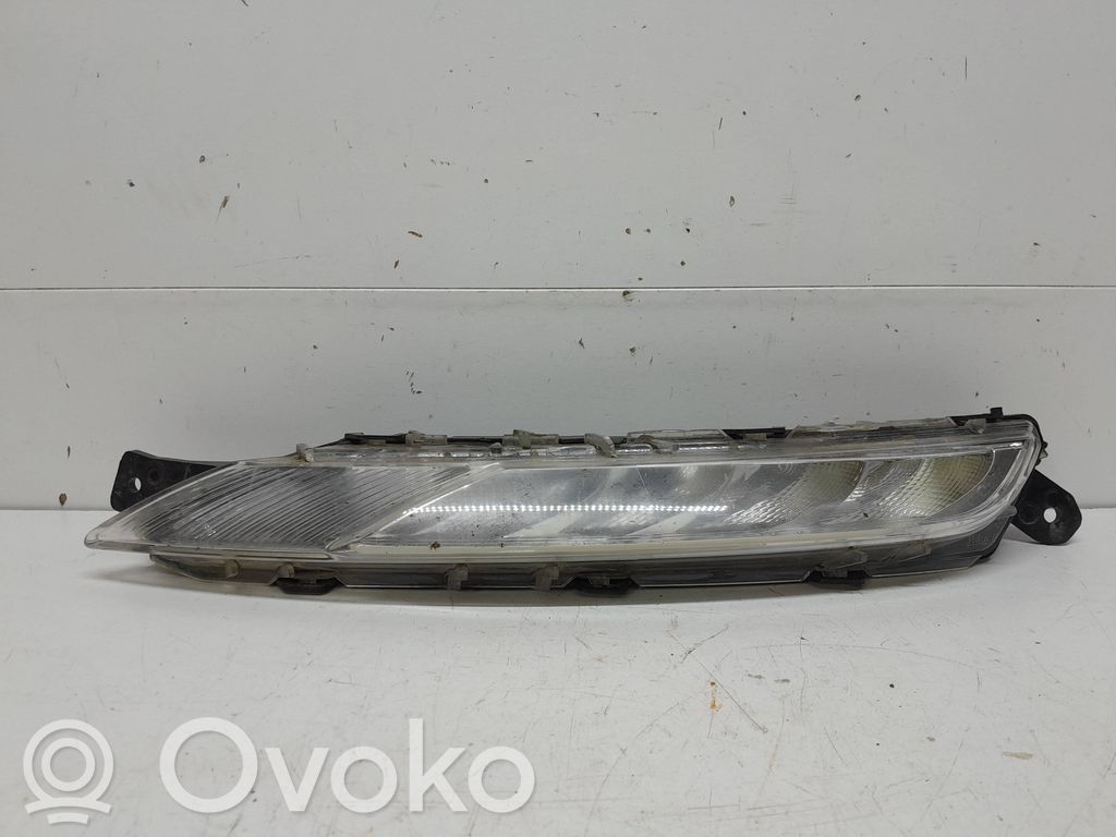 Citroen C4 II Picasso LED-Tagfahrscheinwerfer 