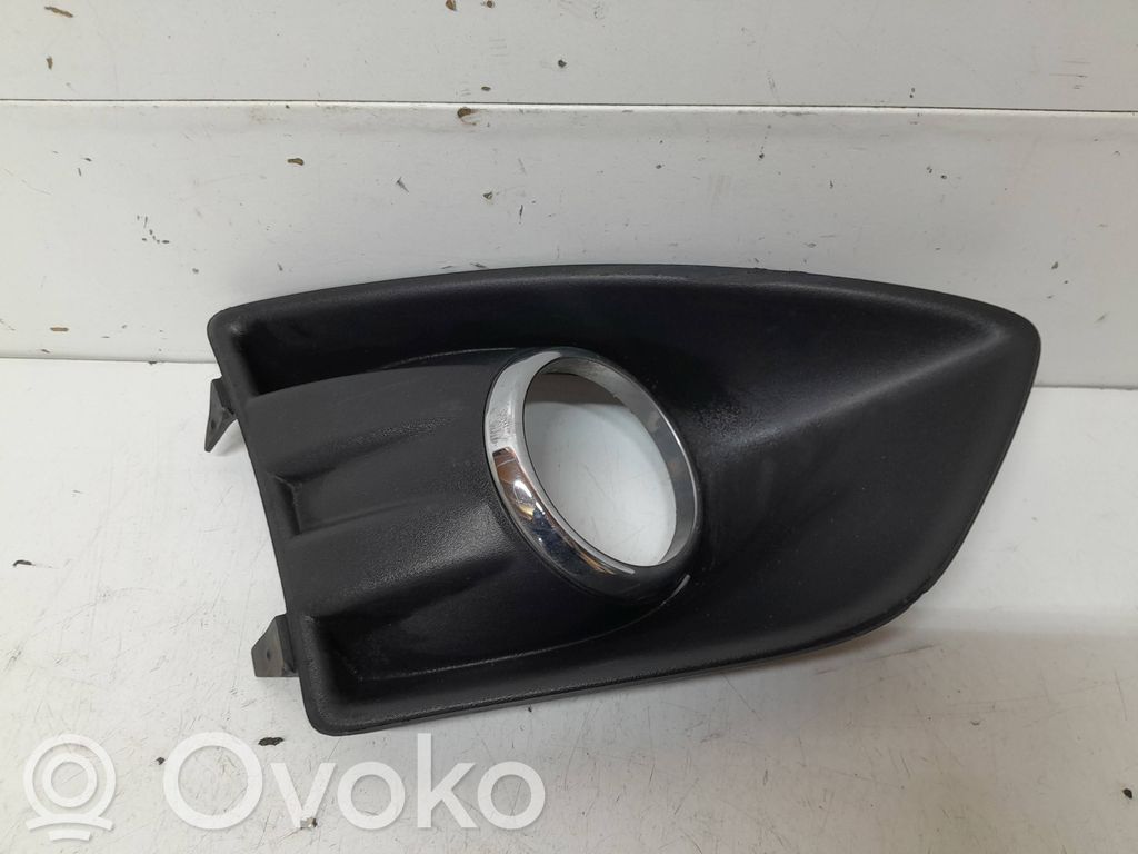 Ford C-MAX II Etusumuvalon ritilä 
