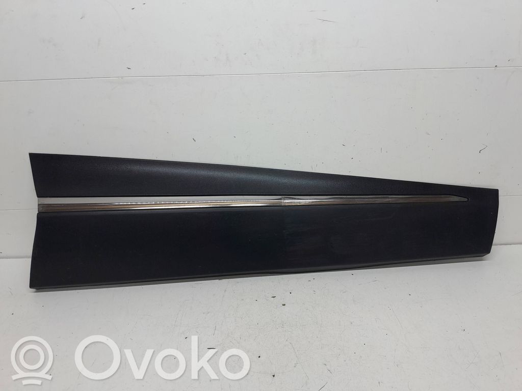 Renault Captur Etuoven lista (muoto) 
