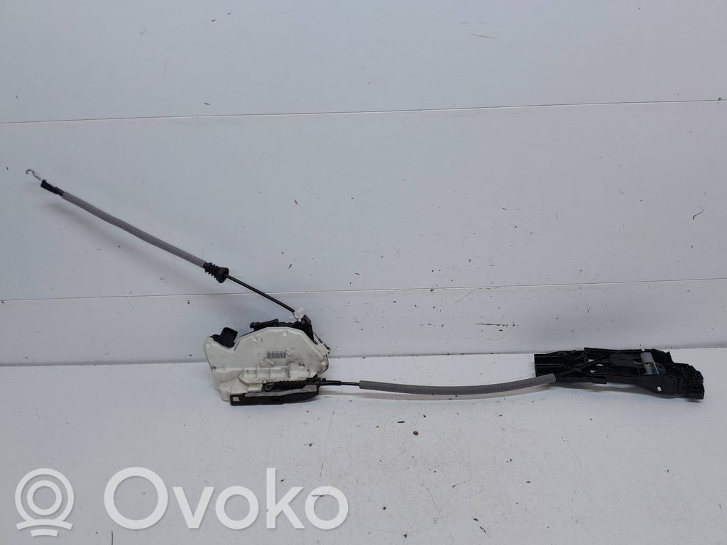 Skoda Fabia Mk2 (5J) Zamek drzwi przednich 