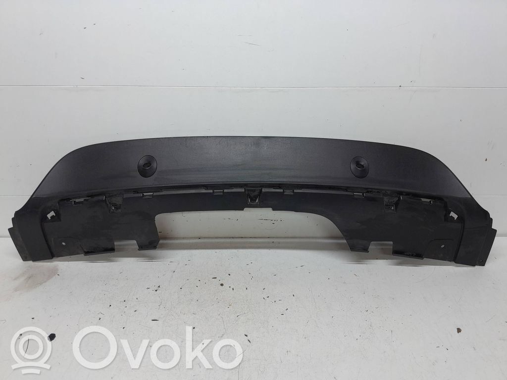 BMW X5 E70 Apatinė bamperio dalis 