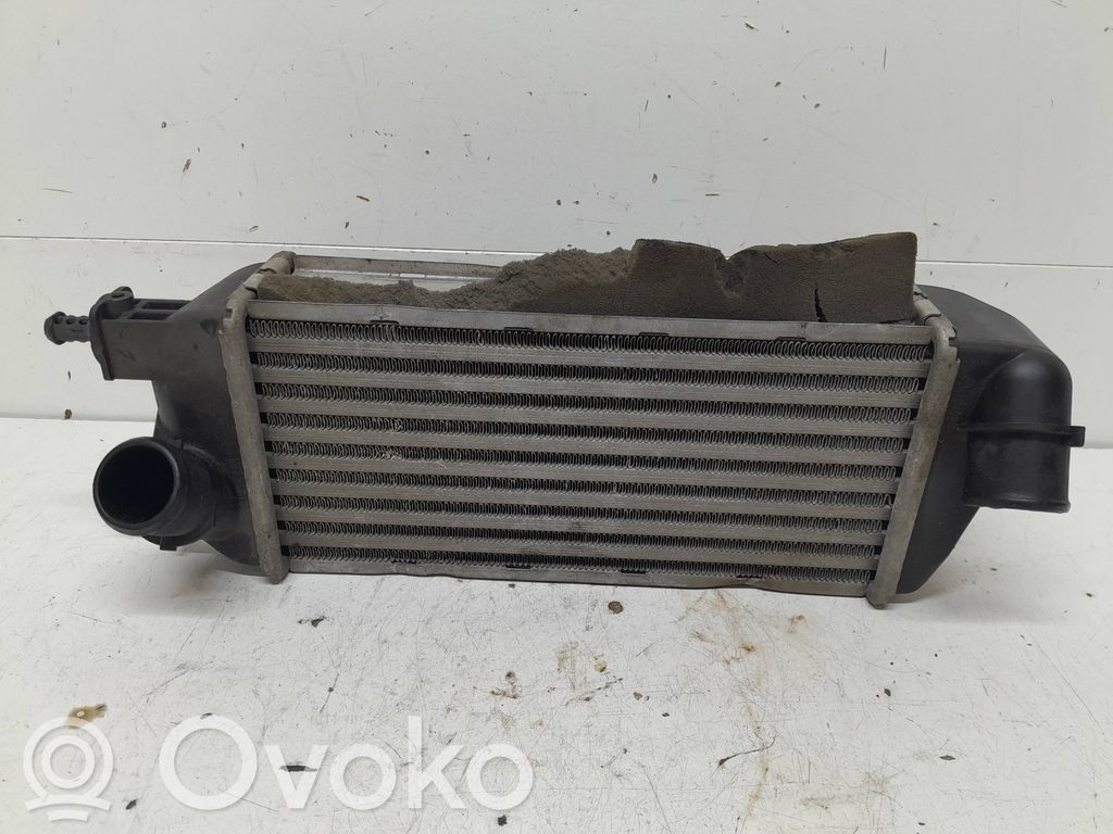 Fiat Panda II Interkūlerio radiatorius 