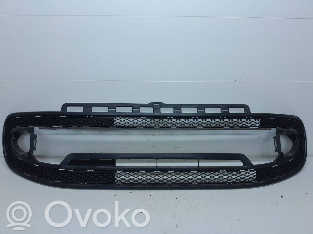 Volkswagen Up Etusäleikkö 