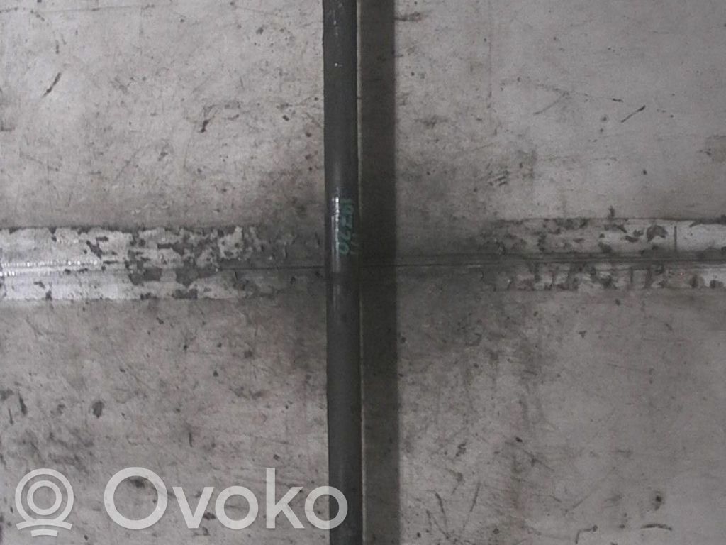 Front driveshaft