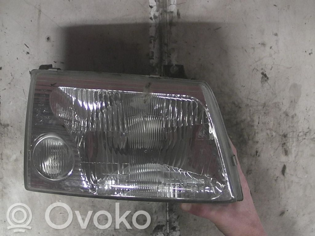Hyundai Galloper Phare frontale 