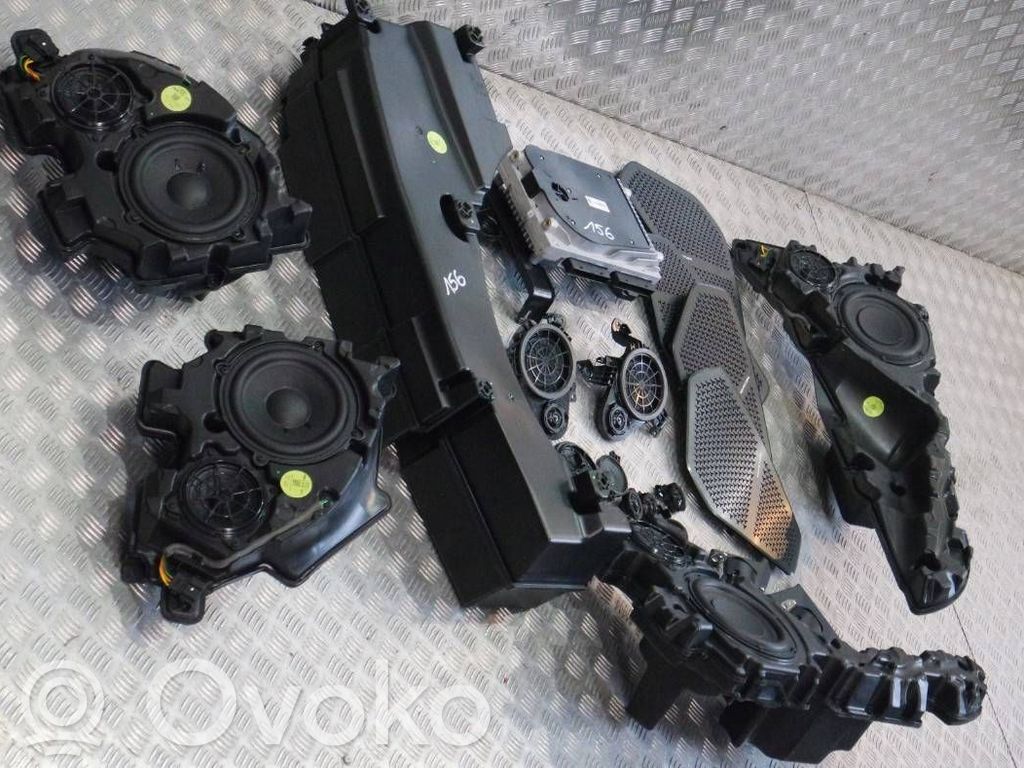 Garsiakalbis panelėje