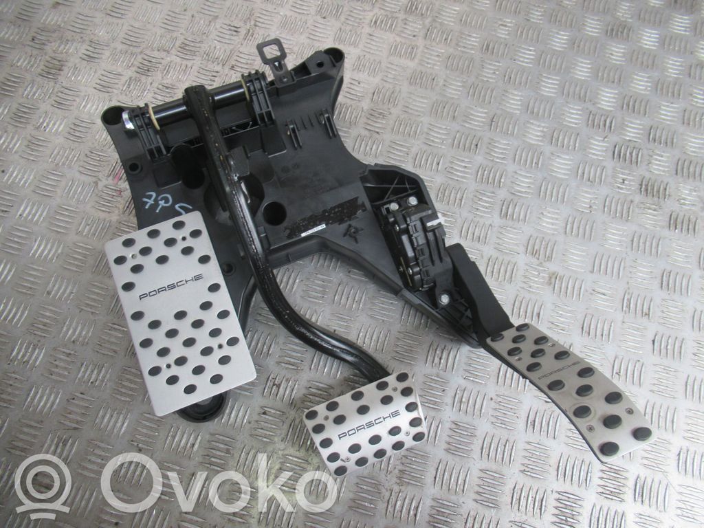 Kaasupoljin   7P0723031AK