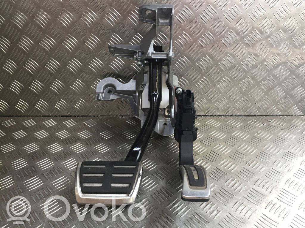 Gaspedal   4M1723117F