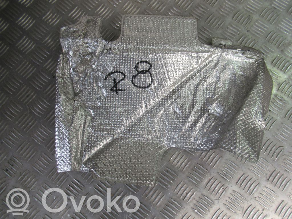 Audi R8 42 Engine splash shield/under tray 
