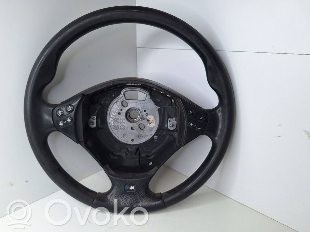 Steering wheel   2228890