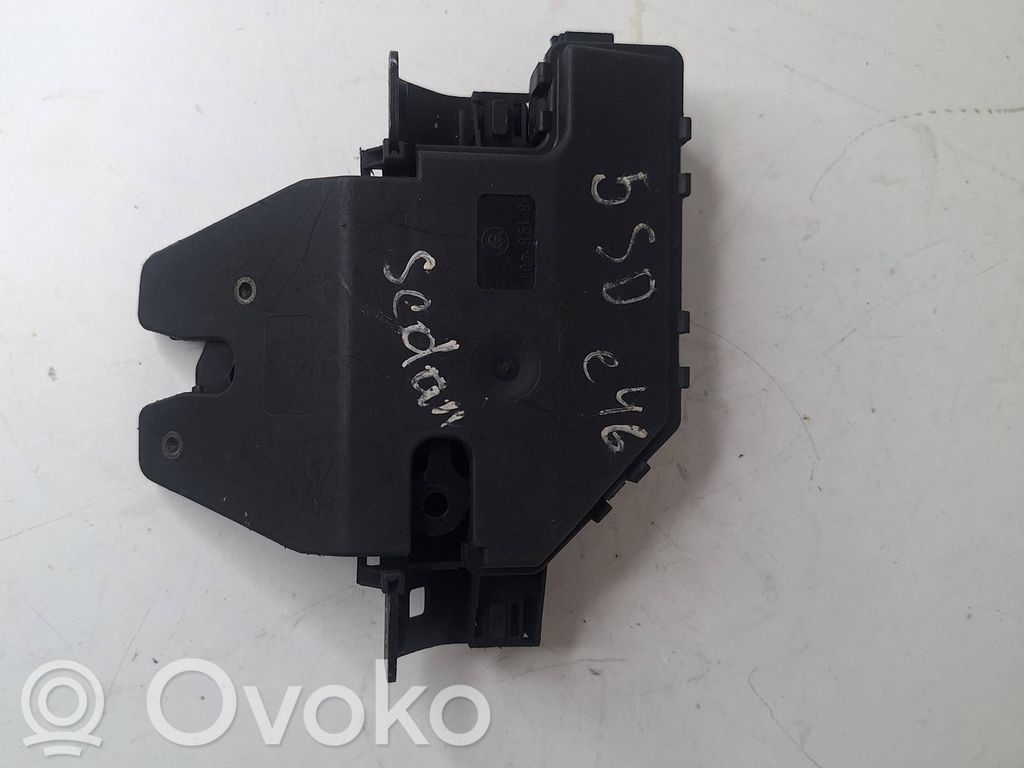 Tailgate/trunk/boot lock/catch/latch   8196401