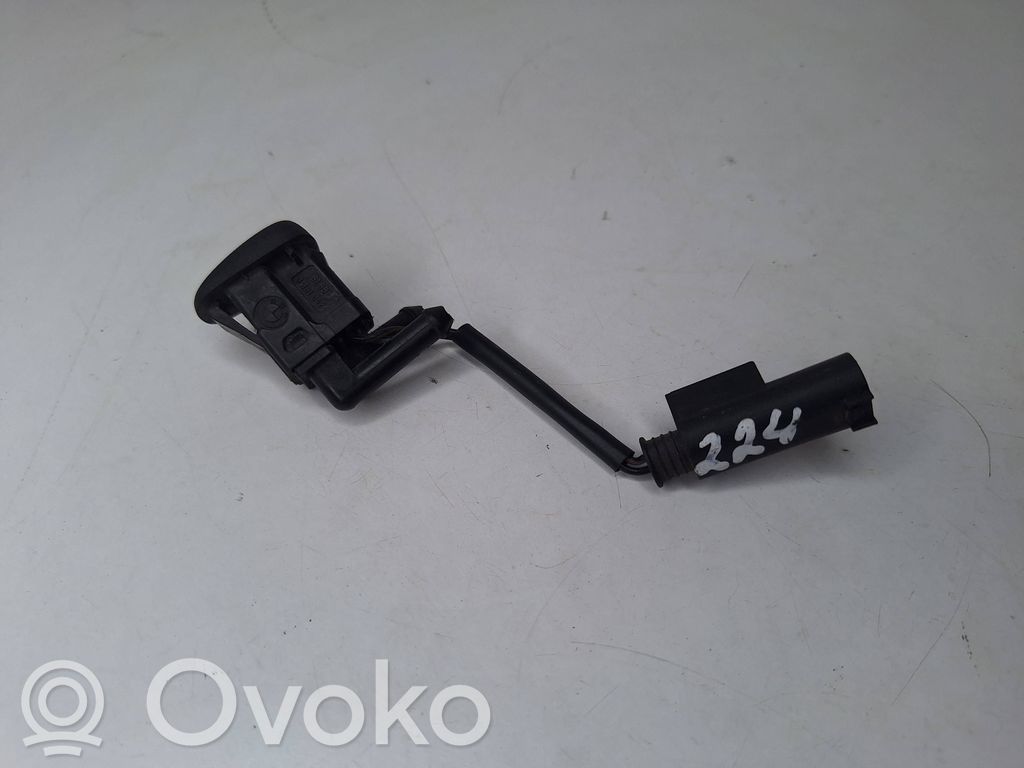 BMW 5 E39 Buse de lave-glace 