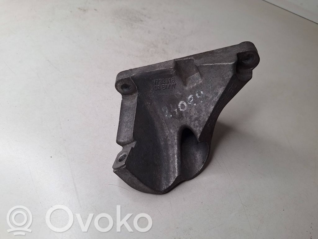 A/C compressor mount bracket   7792318