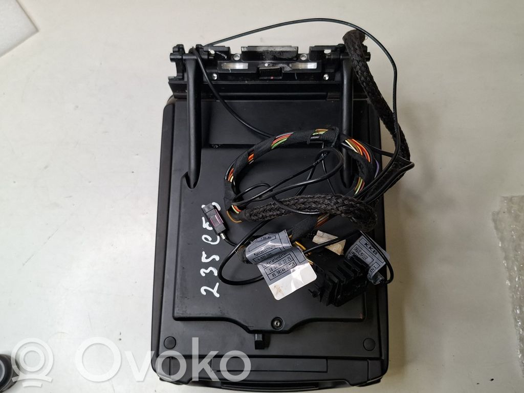 BMW X5 E53 Armrest 