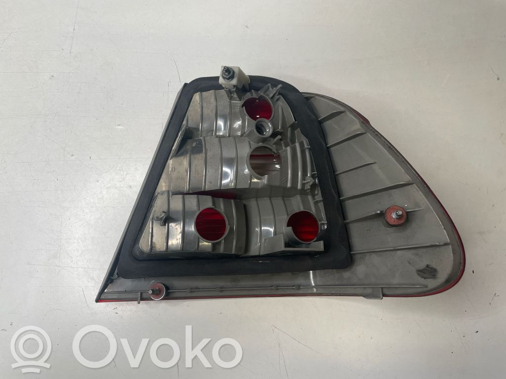 BMW 3 E46 Luz trasera/de freno 