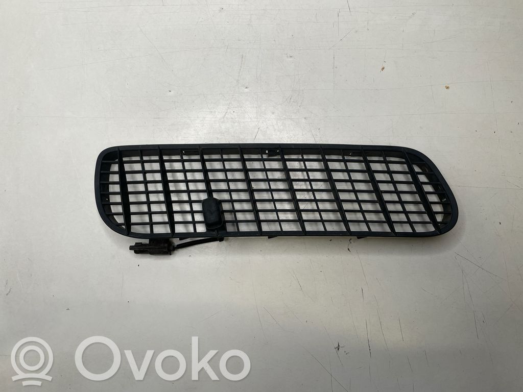 Grille calandre de capot   51138402670