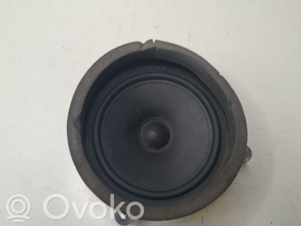 BMW X5 E53 Etuoven kaiutin 