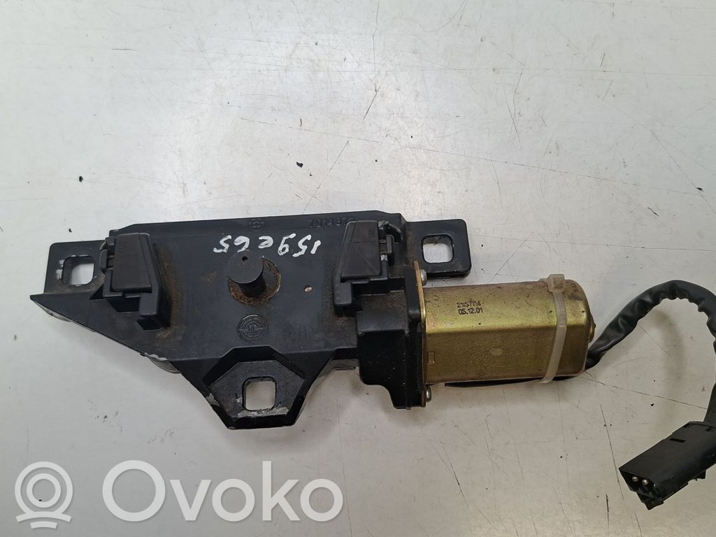 Tailgate/trunk/boot lock/catch/latch   7014872