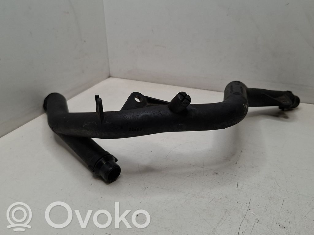 Engine coolant pipe/hose   2247918