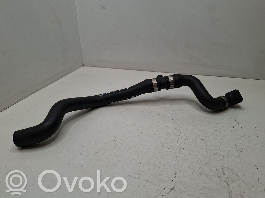 BMW X3 E83 Engine coolant pipe/hose 