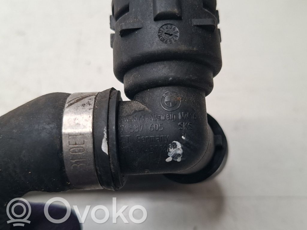 BMW X3 E83 Engine coolant pipe/hose 