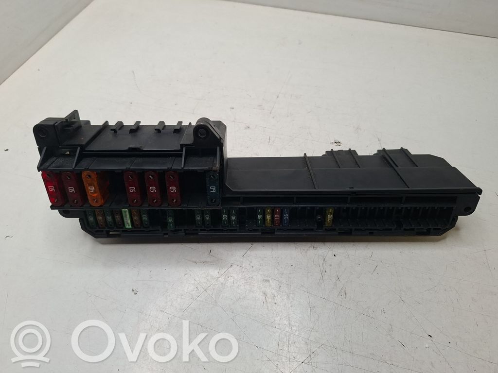 Module de fusibles   6932452