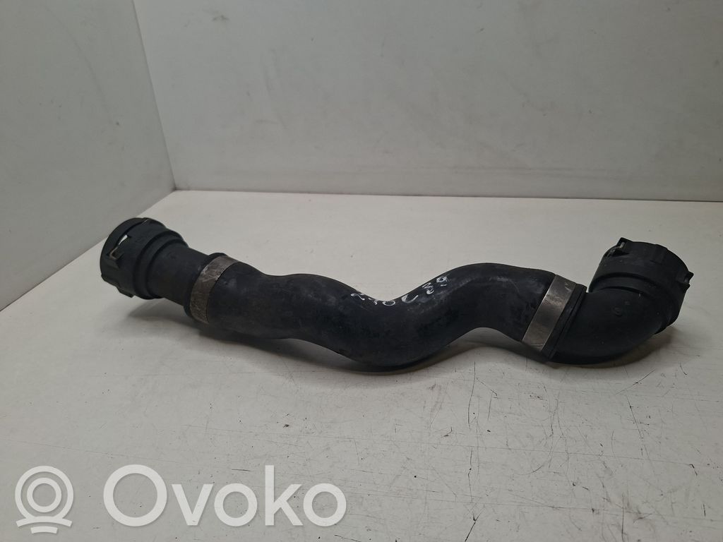 BMW 5 E39 Engine coolant pipe/hose 