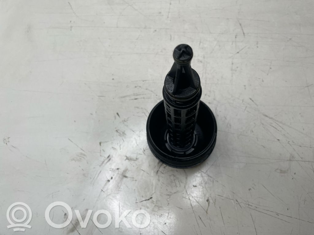 Deckel Ölfiltergehäuse   6740326119