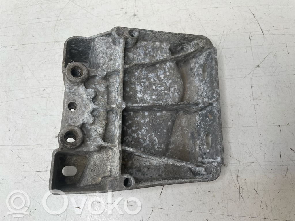 Sonstiges Einzelteil Motorraum   7010593