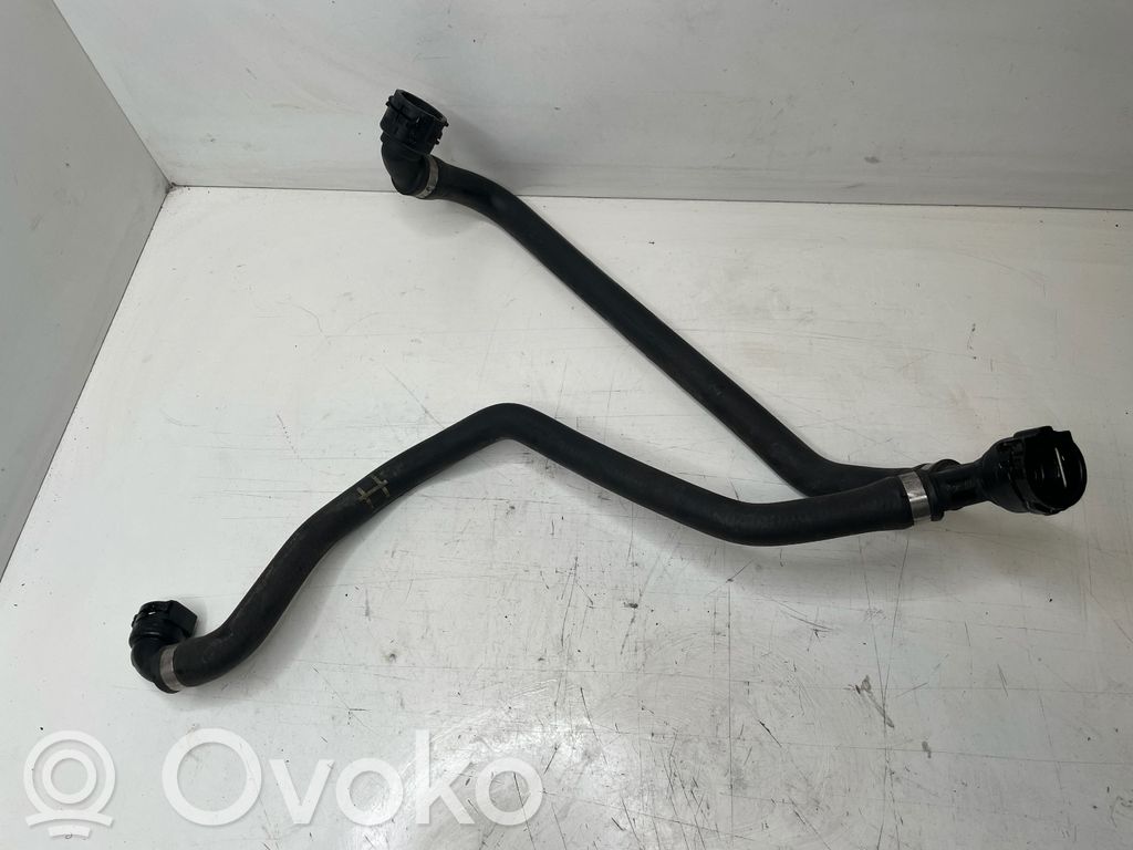 BMW 3 E92 E93 Engine coolant pipe/hose 