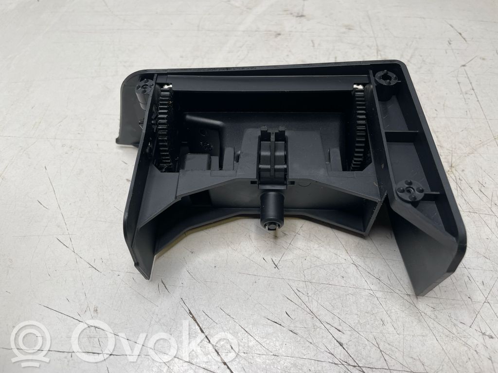 BMW 5 E60 E61 Durų peleninė 