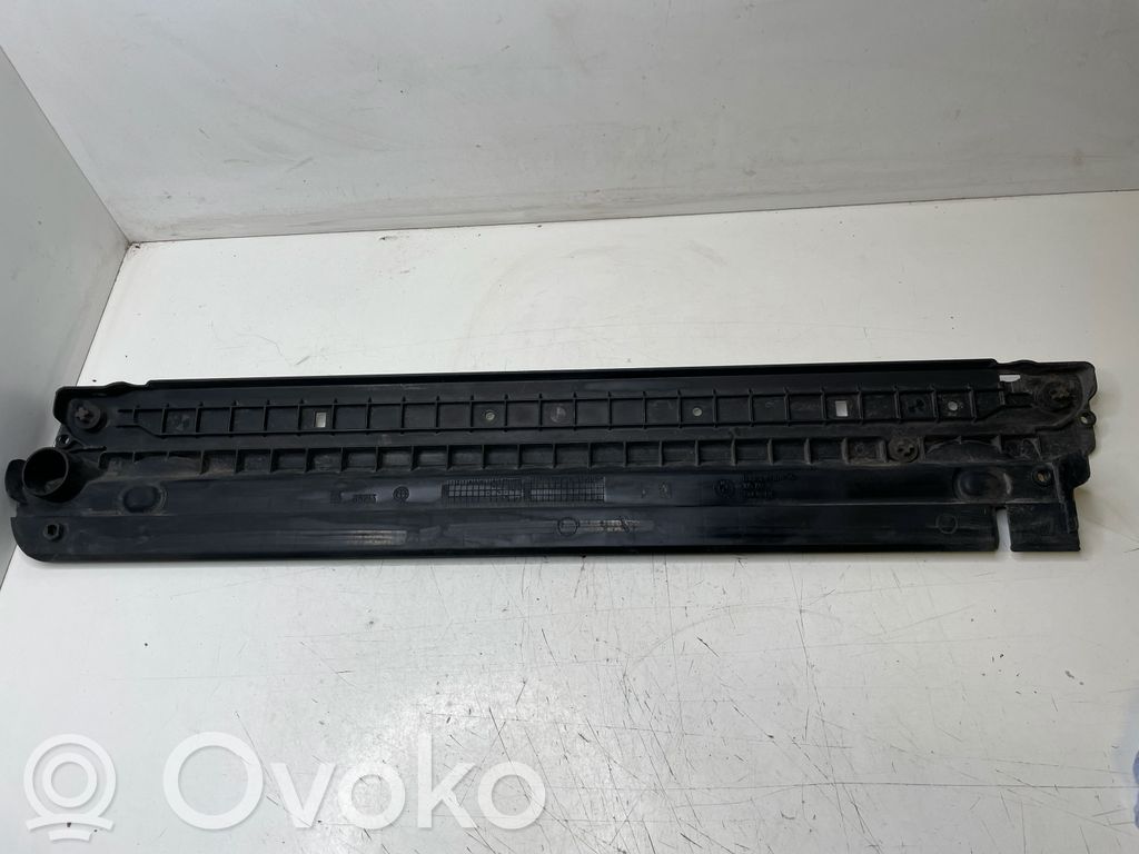 Garniture de radiateur   2249878,10519311