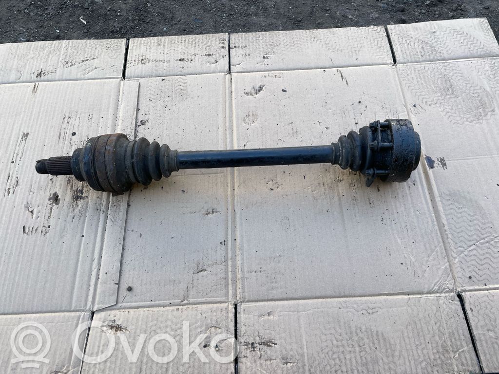 Takavetoakseli   1229142