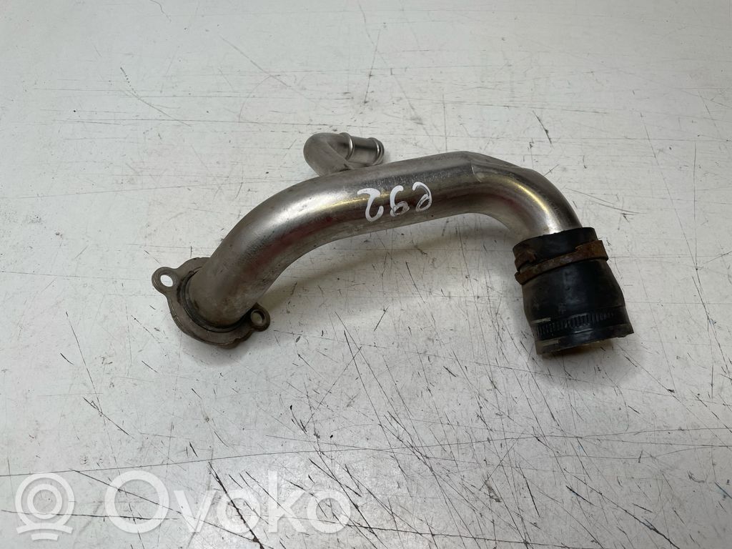BMW 3 E92 E93 Caurulīte (-es) / šļūtene (-es) 