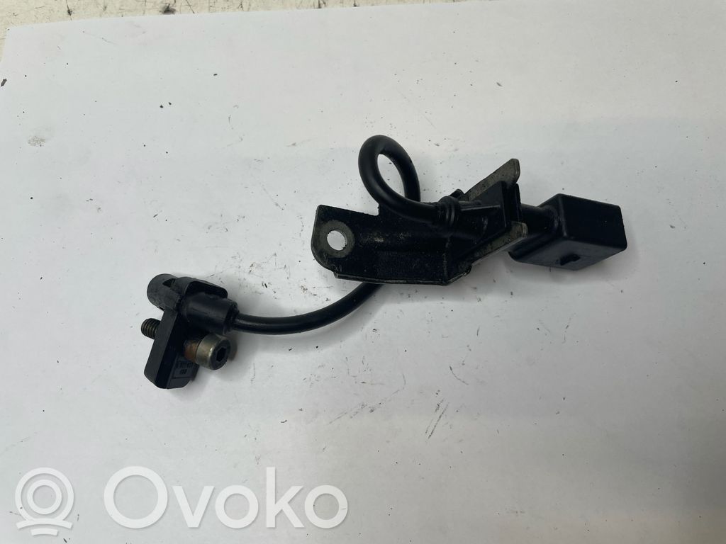 Kampiakselin asentoanturi   0281002477