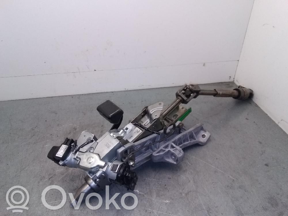 Mazda 5 Vairo rato ašis 