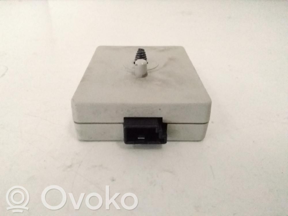 Muut ohjainlaitteet/moduulit   KK911062102